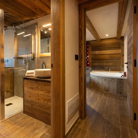 Les Reves Des Montagnards, Appartements De Charme Torgnon Exterior foto