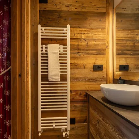 Les Reves Des Montagnards, Appartements De Charme Torgnon Exterior foto