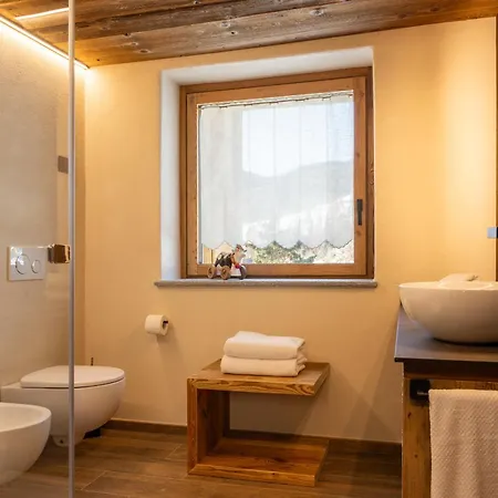 Les Reves Des Montagnards, Appartements De Charme Torgnon Exterior foto