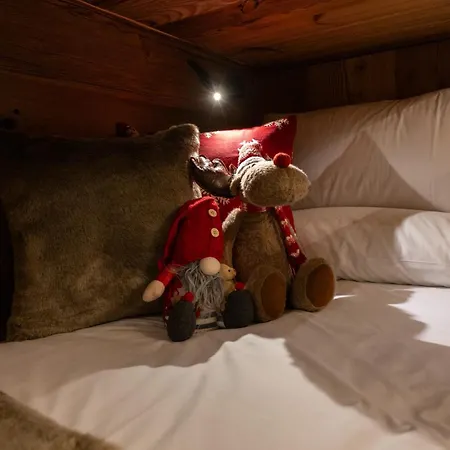 Les Reves Des Montagnards, Appartements De Charme Torgnon Exterior foto